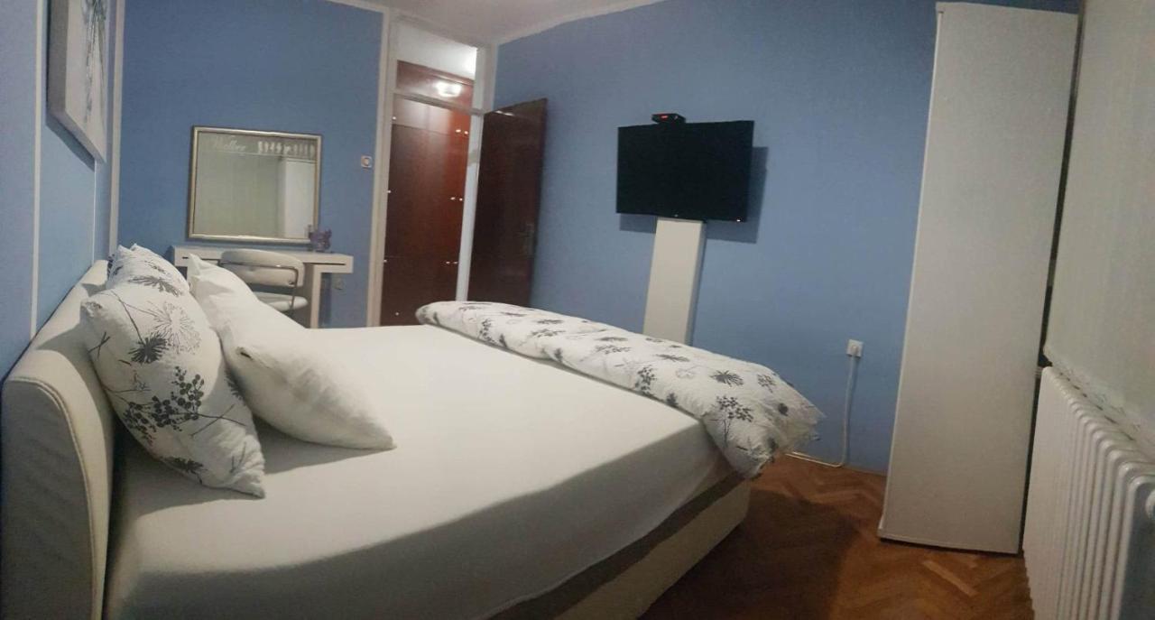 Shangri La Residence Ni Esterno foto
