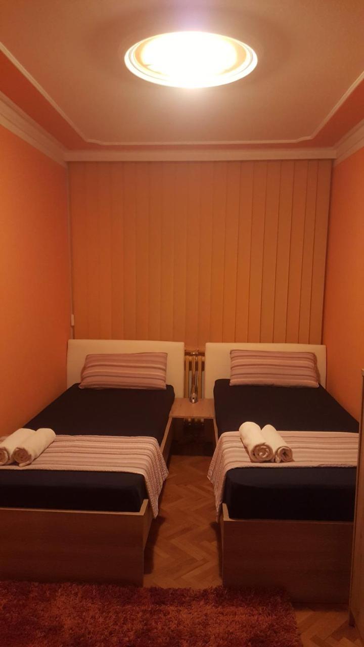 Shangri La Residence Ni Esterno foto