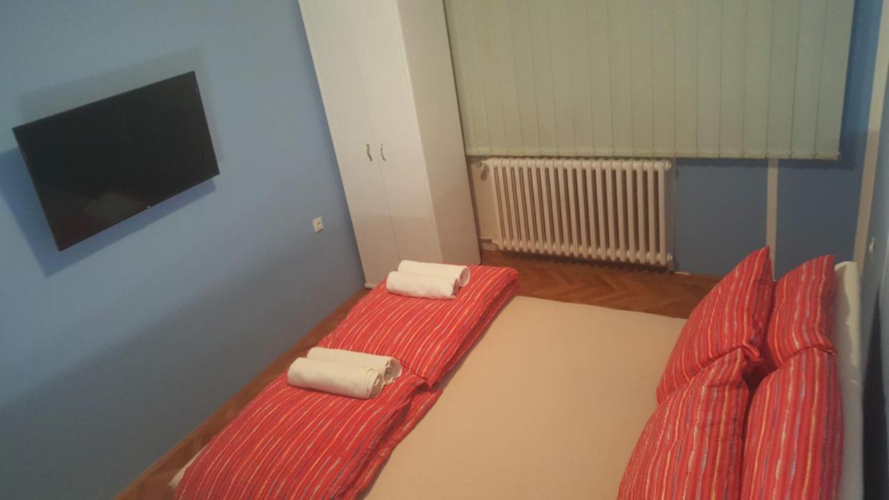 Shangri La Residence Ni Esterno foto
