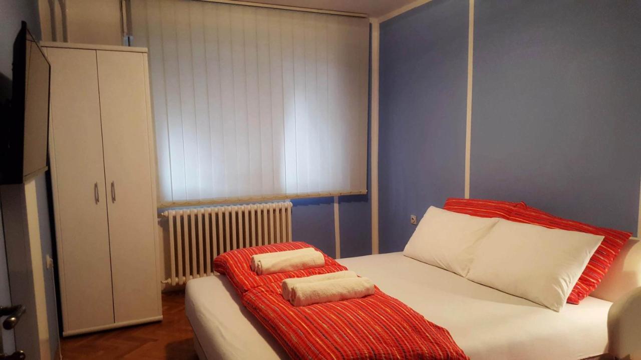 Shangri La Residence Ni Esterno foto