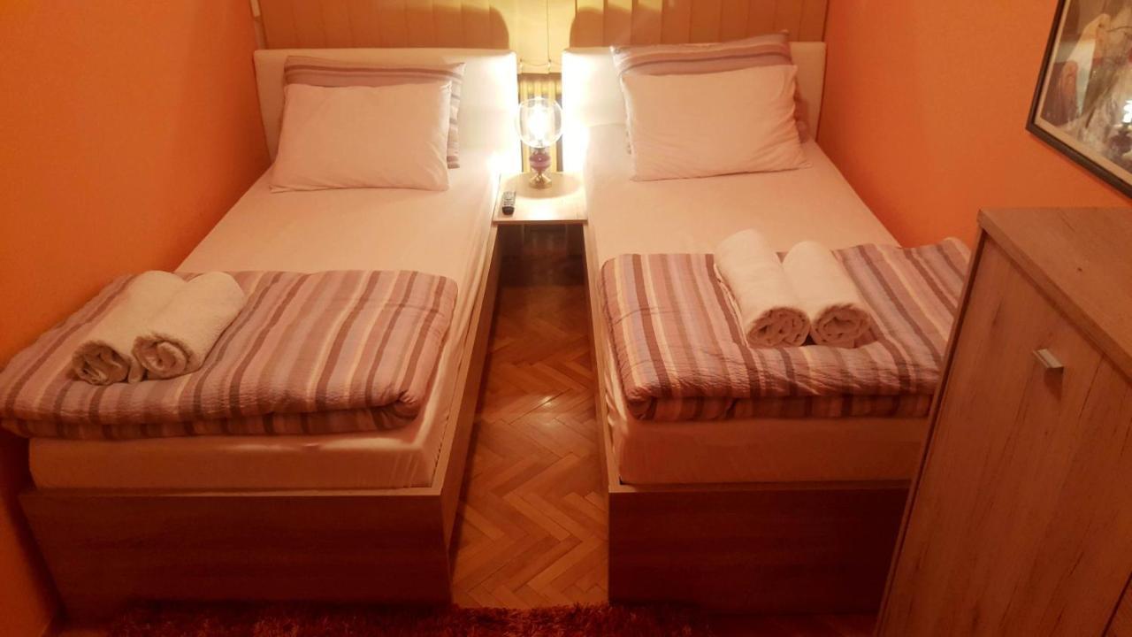 Shangri La Residence Ni Esterno foto