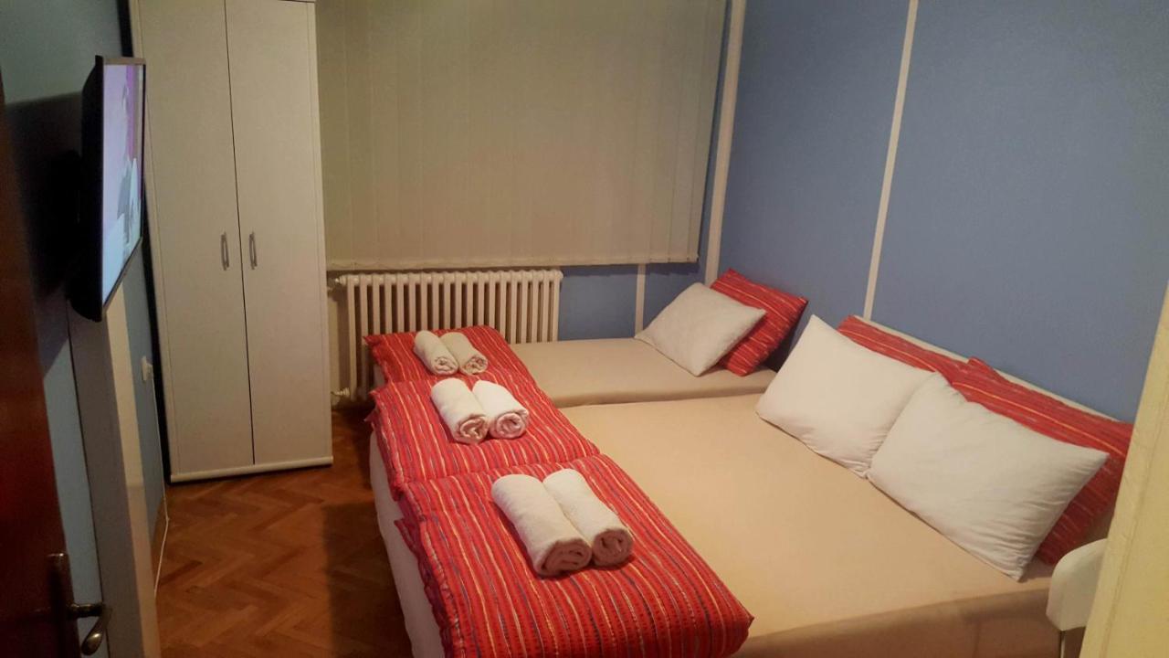 Shangri La Residence Ni Esterno foto